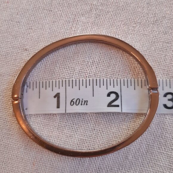 Vince Camuto Dark Shiny Bronze Rhinestone Channel Set Oval Bangle - Picture 9 of 10